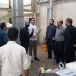 بازدید سرپرست و کارشناسان معاونت بهبود تولیدات دامی از کارخانه خوراک دام و طیور روزآمد؛ تأکید بر توسعه فناوری‌های نوین در تغذیه دام